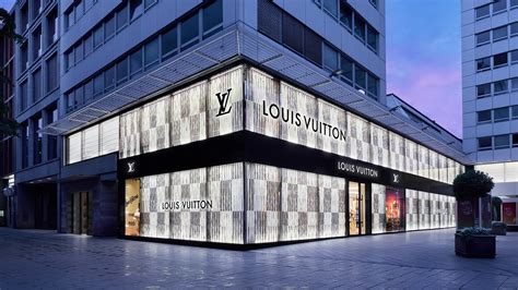 louis vuitton regensburg|louis vuitton düsseldorf.